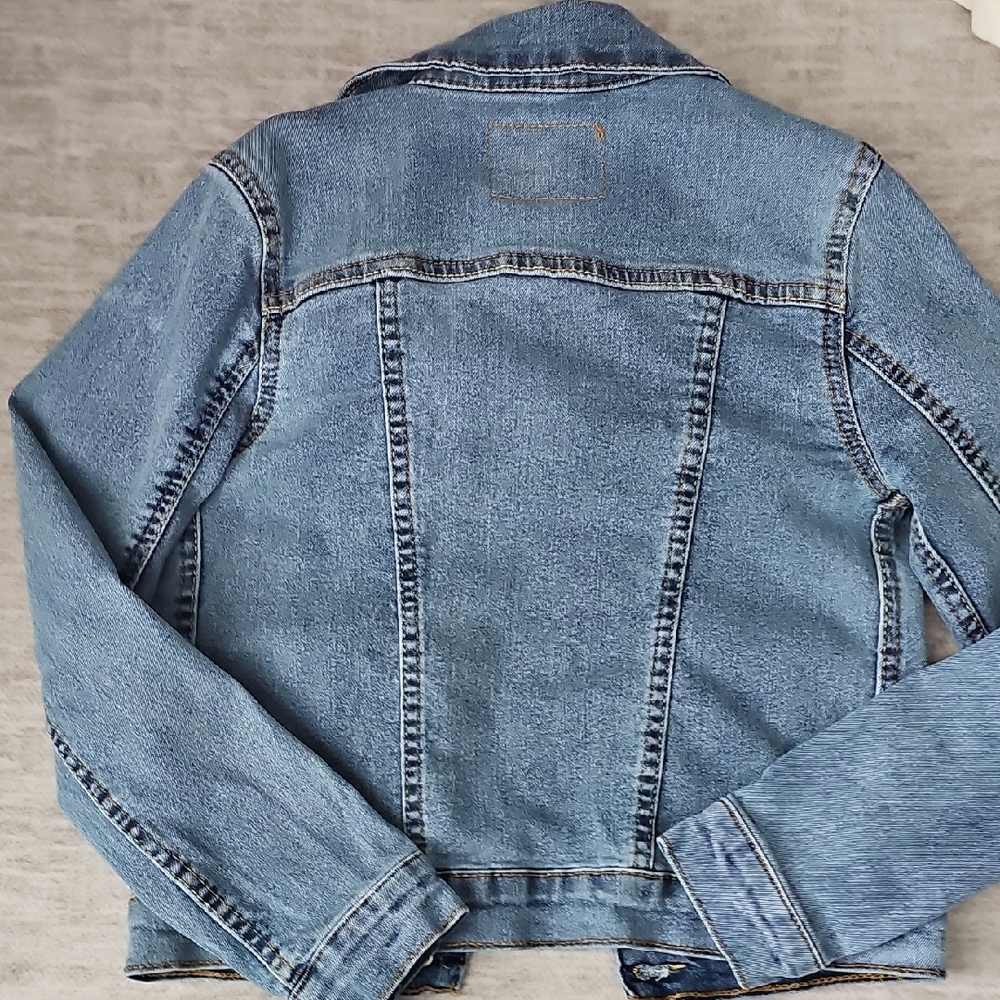Levi's Light Blue Denim Jacket - Picture 3 of 3